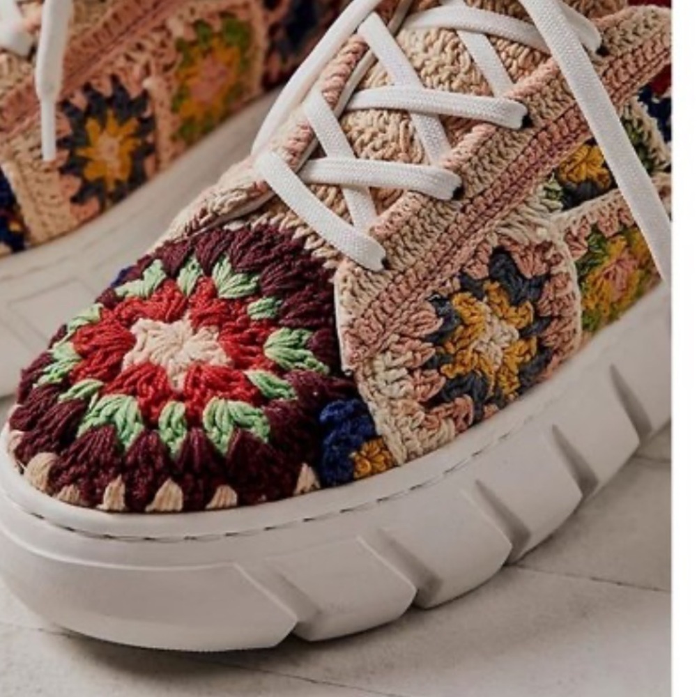 Free People Catch Me Multicolor Crochet Platform Sneakers- never worn- no box - Picture 4 of 11
